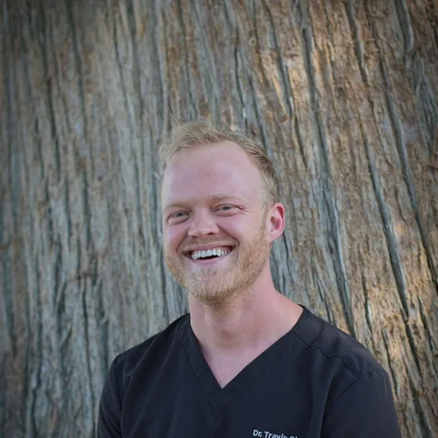 Photo of Travis Simmons