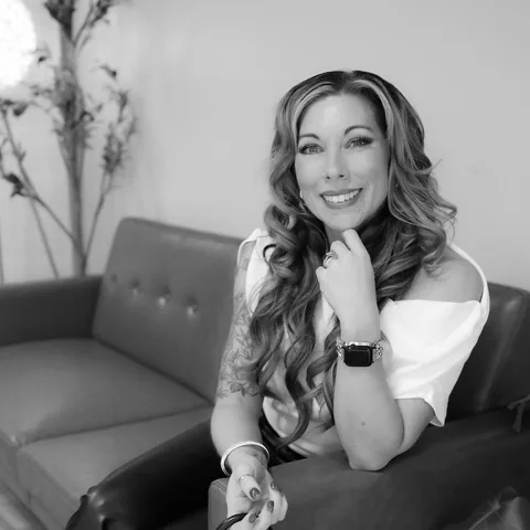 Photo of Rebbecca Hertel