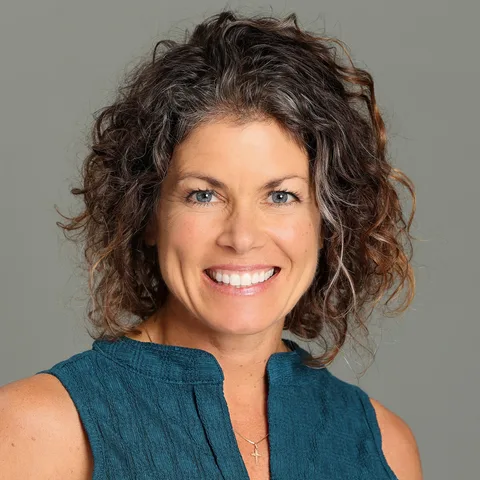 Photo of Angela Katzer