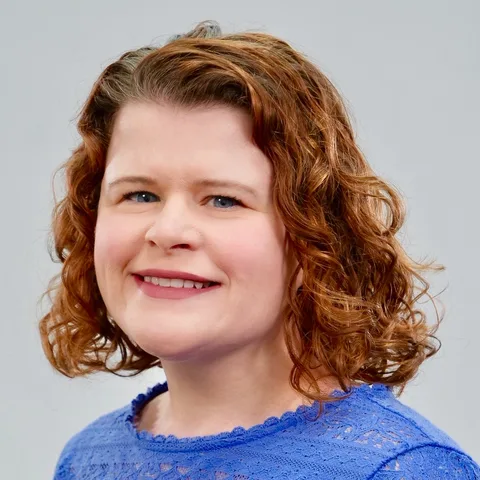 Photo of Holly N. Thomas