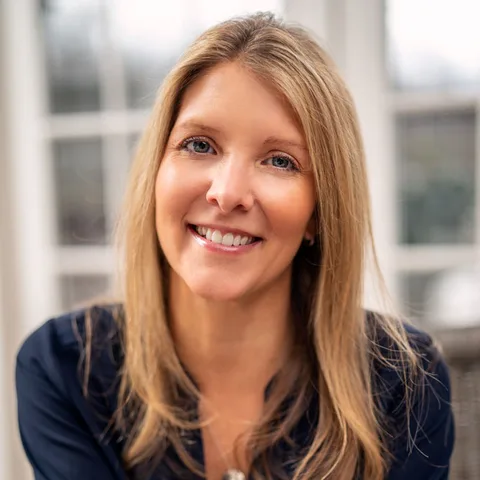 Photo of Carrie Ferrel