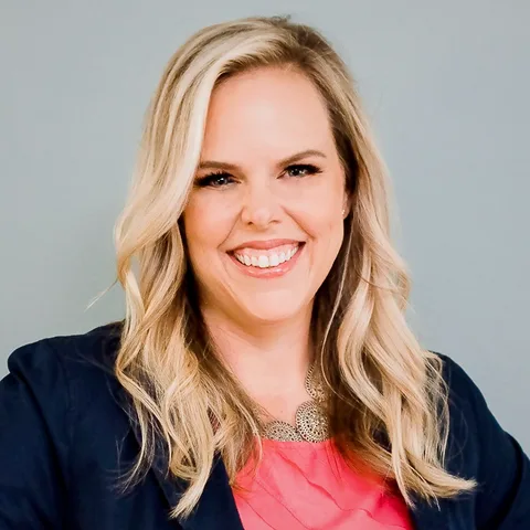 Photo of Stacy Heimburger