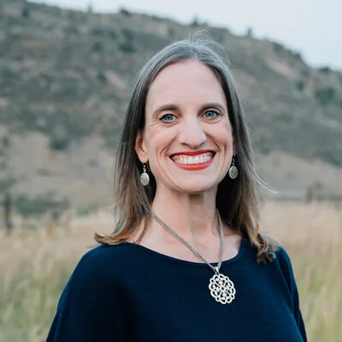 Photo of Jennifer Sapp