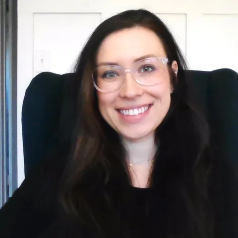 Photo of Emilie McLain