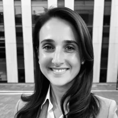 Photo of Ariella Nouriel