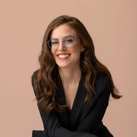 Photo of Ashley Winter