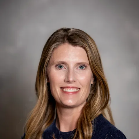 Photo of Tracy Jons